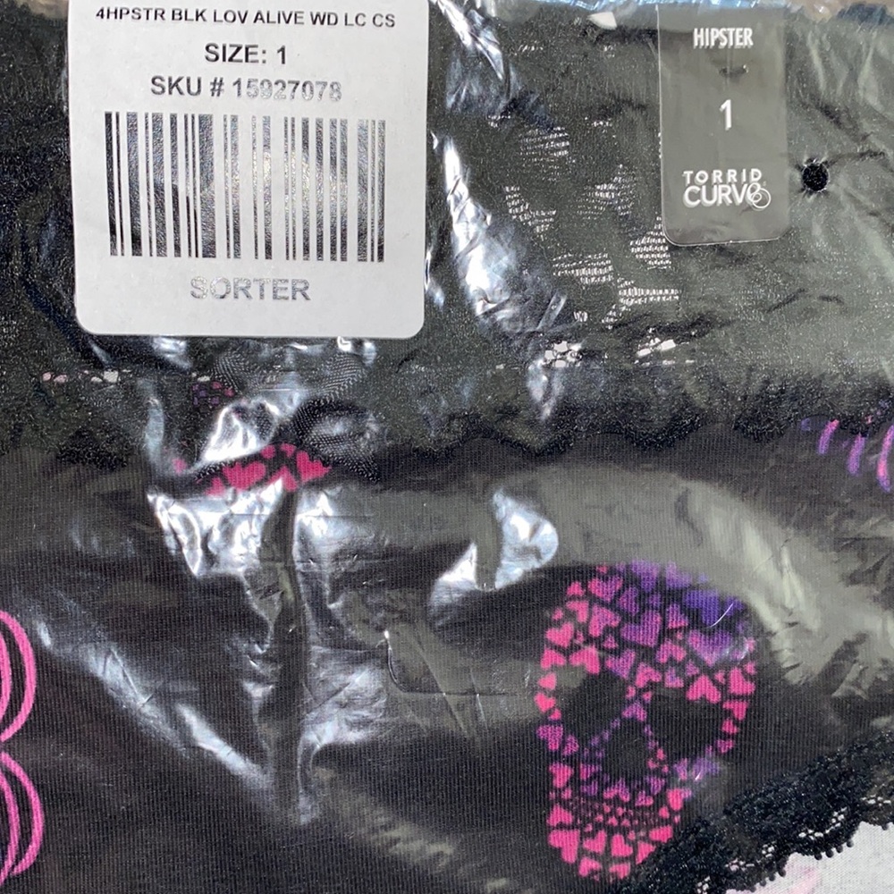 NWT TORRID Hipster Panty - Cotton Skull & Heart Black - Picture 7 of 10